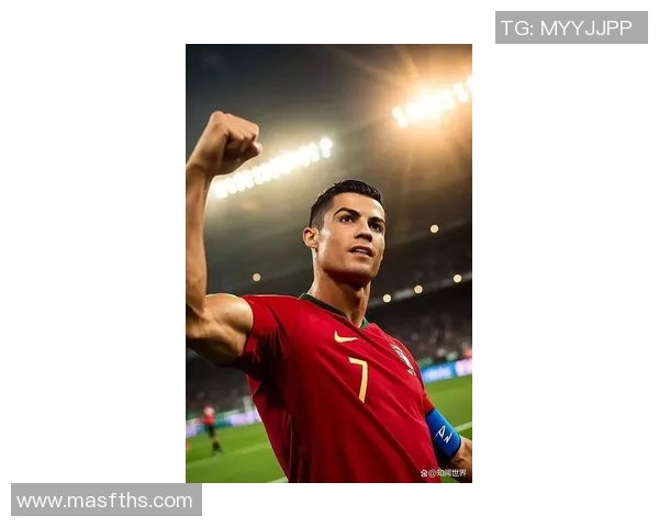 C罗不仅是足球明星更是唱歌达人展现多才多艺的魅力