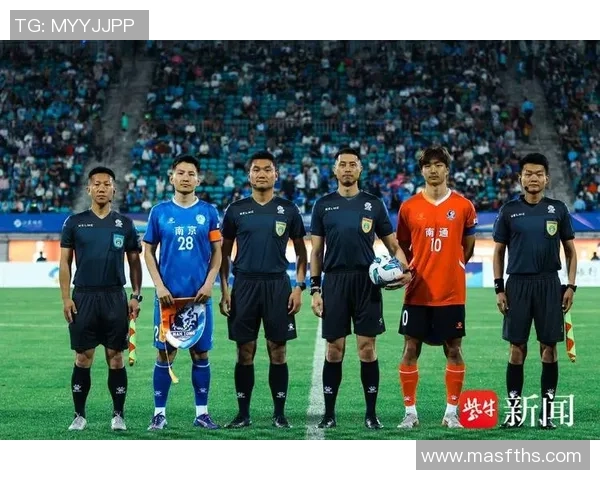 南京足球队在邀请赛中的默契配合与战术执行点评分析