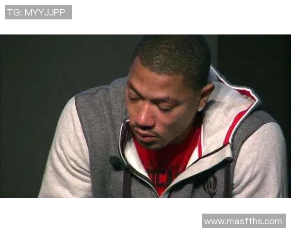 足球明星昔日辉煌如今落魄生活揭秘引发网友热议