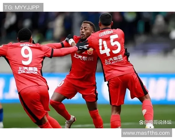 国外足球明星闪耀佛山引领足球热潮与城市文化交融